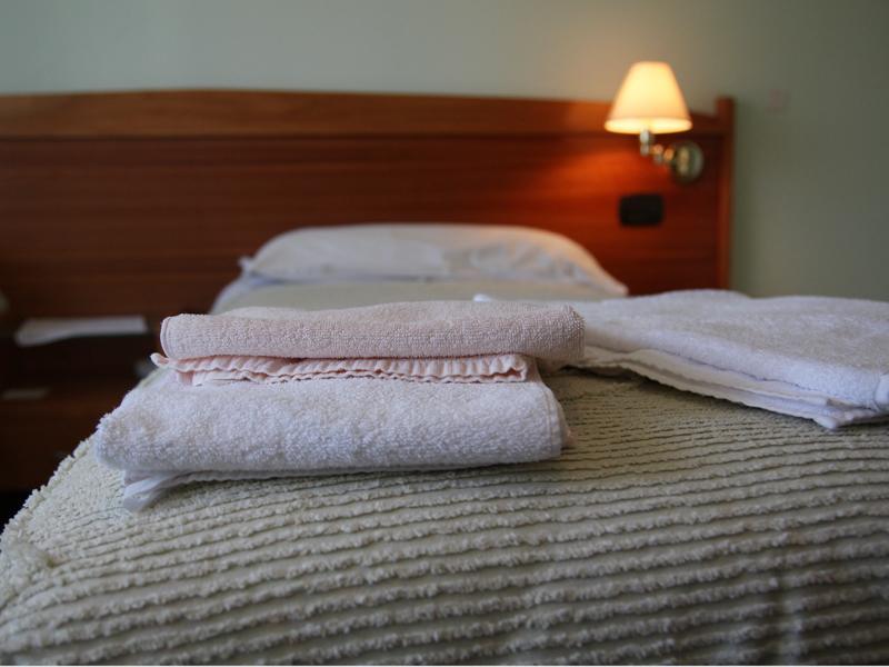 Hotel Trieste Pontelongo Kültér fotó